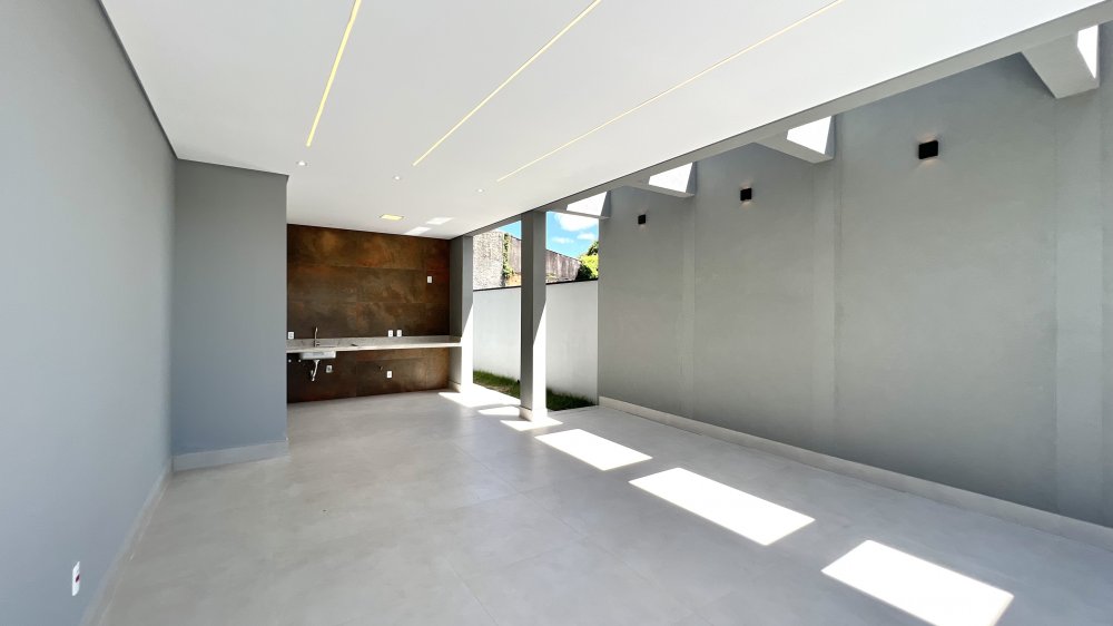 Casa - Venda - Pinheirinho - Vinhedo - SP