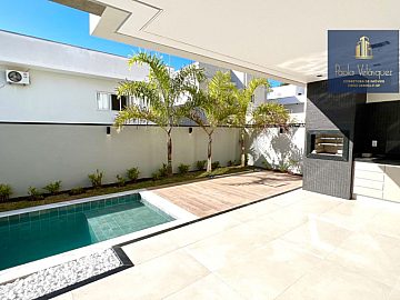 Casa em Condom�nio